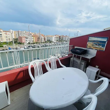Appartement Avec Vue Sur Port, Climatisation, Parking Et Wi-Fi - Fr-1-723-169 Appartement *